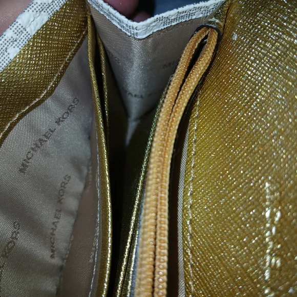 Michael Kors Gold and White Wristlet - Picture 4 of 7